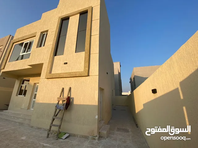 3000 ft² 4 Bedrooms Villa for Rent in Ajman Al-Zahya