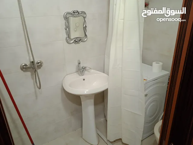 غرفتين نوم غير مفروشة للايجار