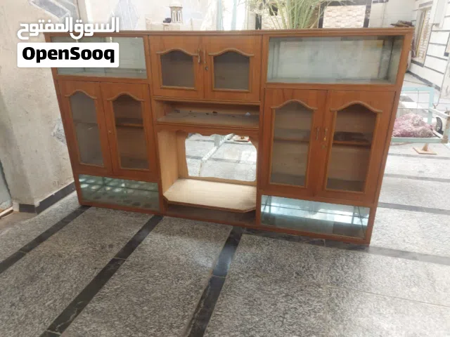 معرض طابقين تلفزيون وخزن ومعرض فرفوري