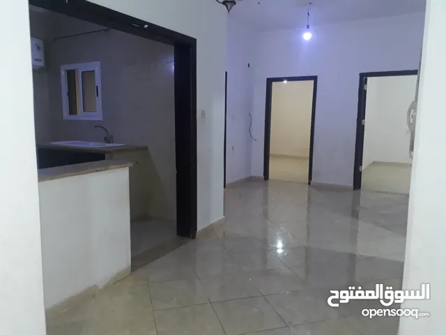 120 m2 3 Bedrooms Apartments for Rent in Benghazi Al-Majouri
