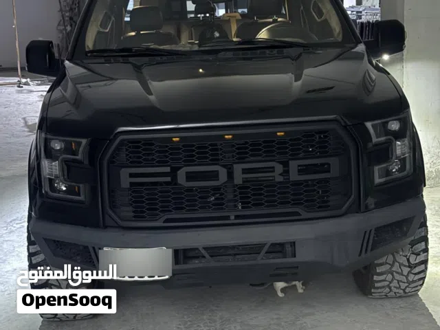 2015 فورد F-150 Lariat