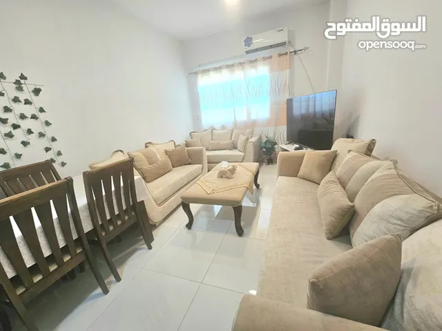 شقة غرفة وصالة