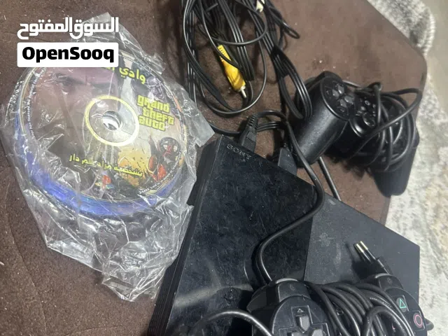 بلاي ستيشن 2 (PS2 (sonyمستعمل مع ايدتين وسيديات