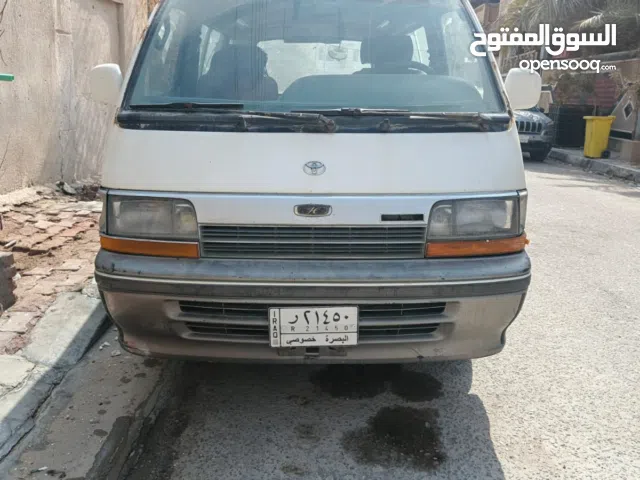 كيا هايس موديل 2000