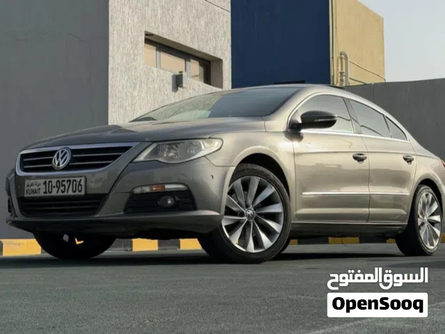 2012 فولكسفاغن باسات Standard