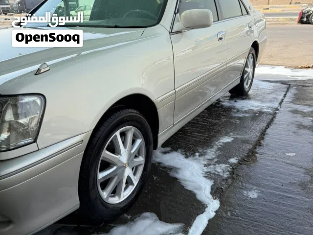 Used Toyota Crown in Basra