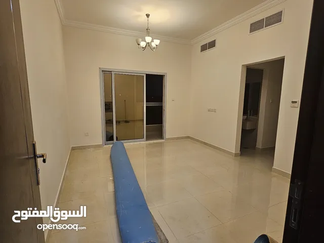 1000 ft 1 Bedroom Apartments for Rent in Ajman Al Yasmin