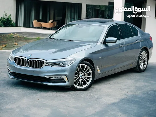 AED 1760 PM  BMW 530 i LUXURY  ORIGINAL PAINT  0% DP  WELL MAINTAINED