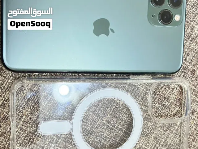 11 برو للبيع 256GP بطارية 85 مبدل الكاميرا الخلفية فقط نسخة الشرق الأوسط يجي معه كفر + حماية + شاحن