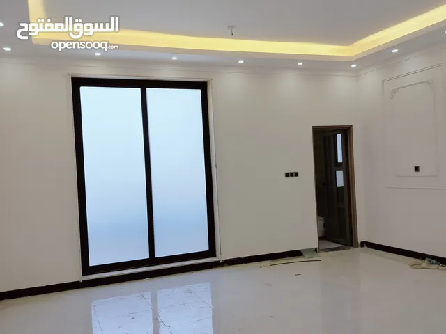 160 m2 4 Bedrooms Townhouse for Rent in Basra Mnawi Basha