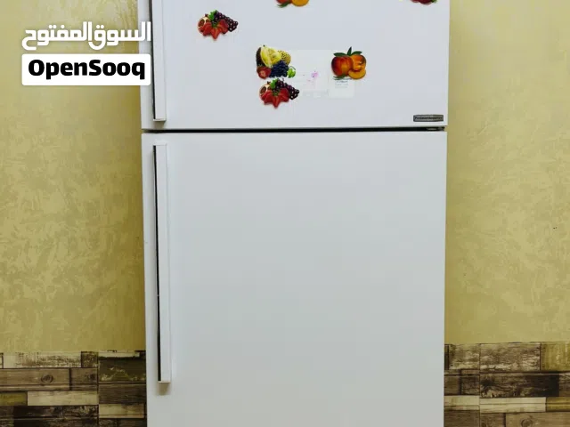 ثلاجة نوع بيكو بحالة وكالة 26 قدم ومش مصلح أبدا كامل الأكسسوارات