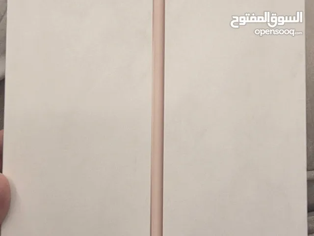 Apple iPad 6 32 GB in Hawally