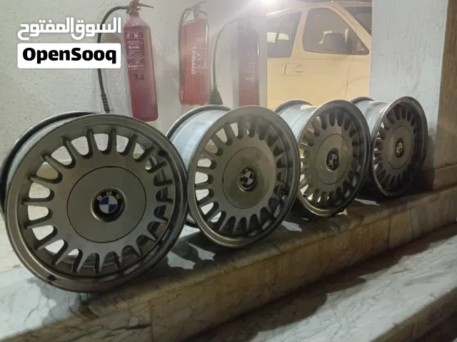 ديسكوات بي ام بومة