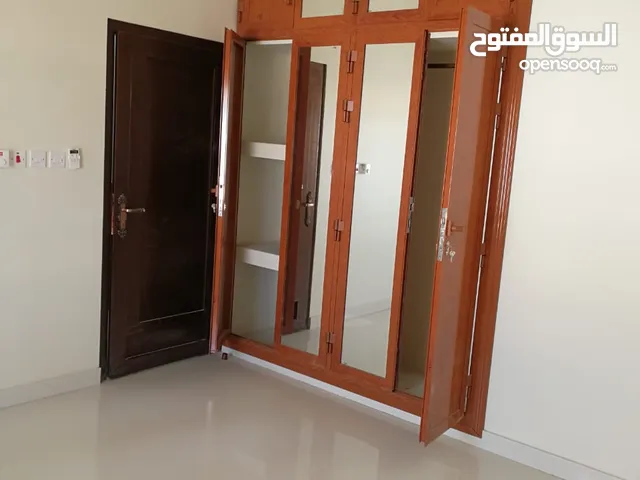 Unfurnished Yearly in Muscat Al Mawaleh