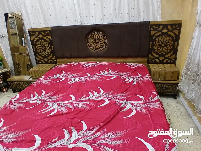 غرفه نوم مستعمله بحاله جيده تواصل على الواتس اب