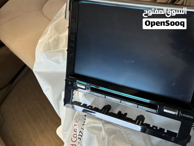 شاشة لاند كروزر 2018 GXR