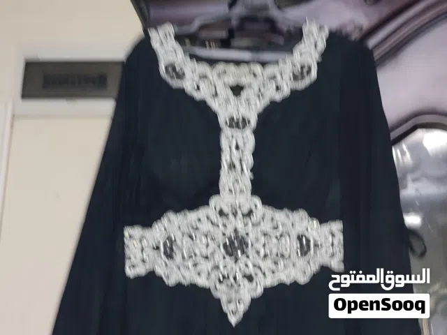 عبايه استقبال تحفه ب 400 ج وبس
