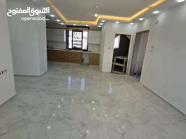 شقة جديدة مهوية