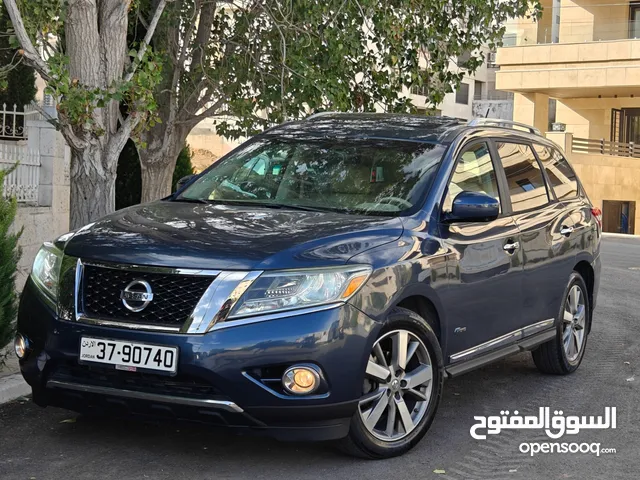 Used Nissan Pathfinder in Amman