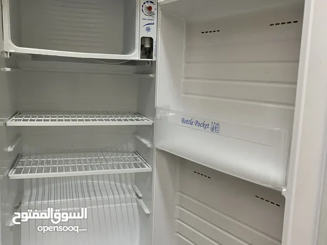 ثلاجة صغيرة للبيع 150-160 لتر تقريبا صحم الحويل الجديدة