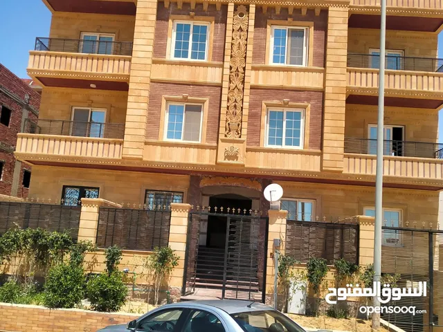 250 m2 3 Bedrooms Apartments for Sale in Cairo New Cairo