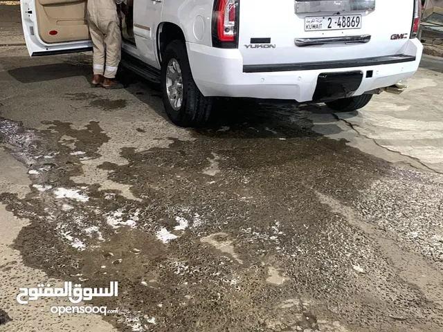 Used GMC Yukon in Al Ahmadi