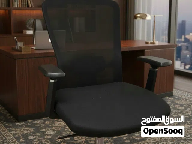 كرسي مكتبي دوار بكفرات