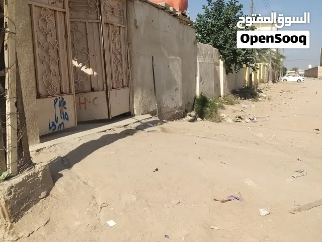 دار للبيع في الزبير