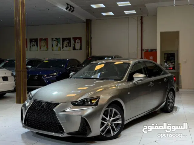 2018 Lexus IS IS 300 Sport