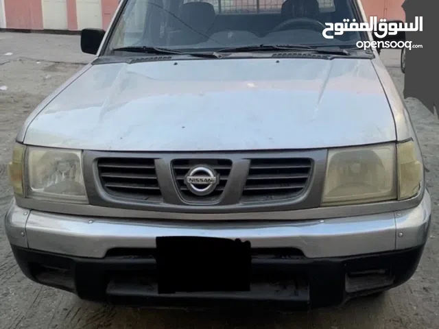 Nissan pickup 2002