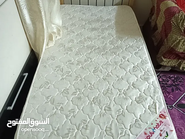 single bed with new mattress very good condition
