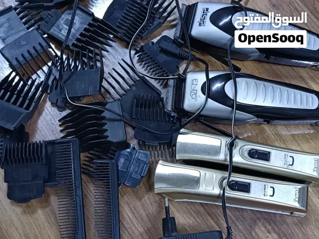 4 مكائن حلاقة