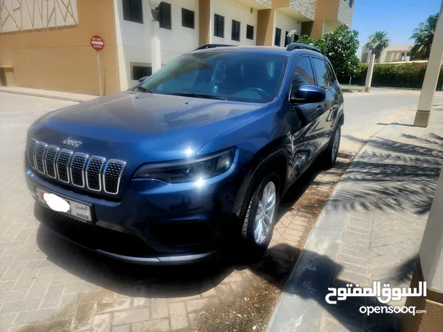 JEEP CHEROKEE SPORT 2020 IN GREAT CONDITION FOR SALE (PRICE NEGOTIABLE)