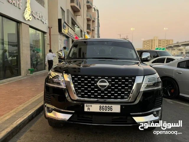 SUV Nissan in Dubai