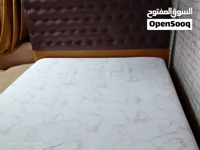 سرير مجوز قياس 180=200خشب لاتيه وفرمايكه ايطالي