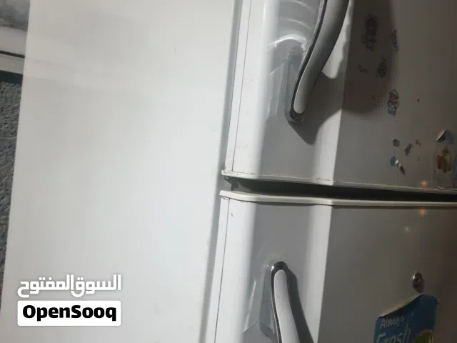 ثلاجه كونكورد وباب المنيوم وكرسي دوار وبراد