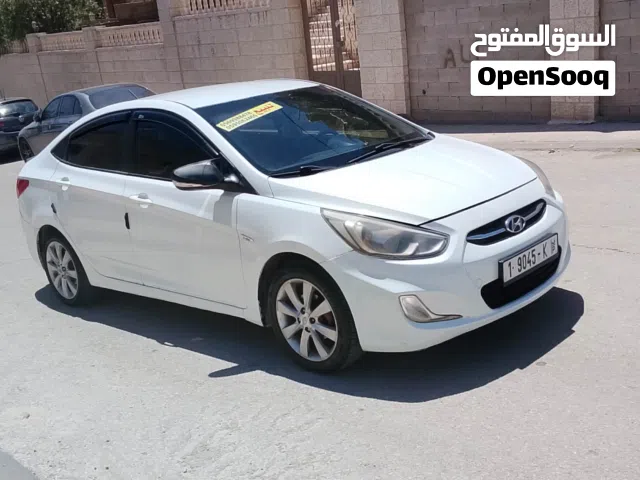 2016 هيونداي اكسنت GLS