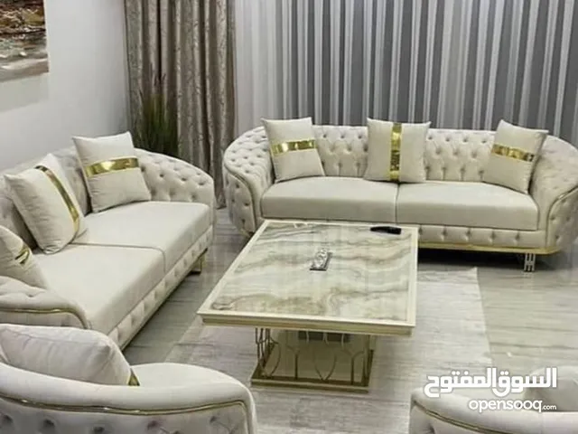 طقم كنب متحرك استخدام بسيط ونظيف بسعر حرق