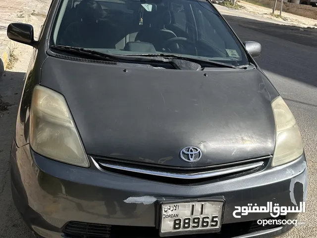 Used Toyota Prius in Amman