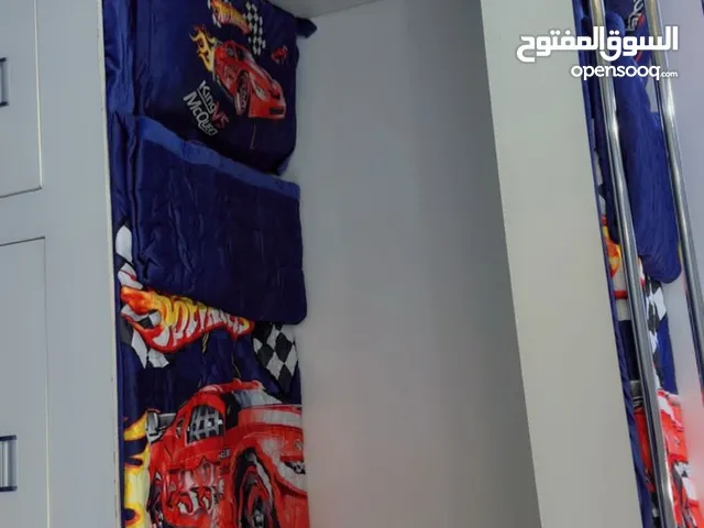سرير اطفال
