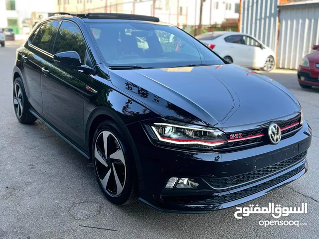 VW GTI 2000cc وقوة 207 حصان وقوة عزم 320 نيوتن