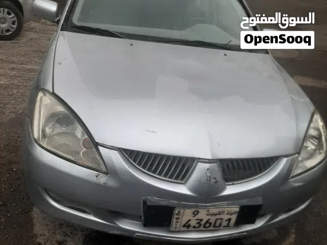 2004 ميتسوبيشي لانسر Standard