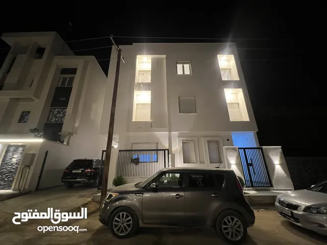 170 m2 4 Bedrooms Apartments for Rent in Tripoli Al-Serraj