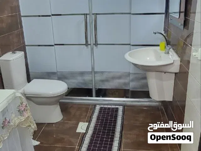 120 m2 4 Bedrooms Apartments for Sale in Zarqa Hay Ramzi