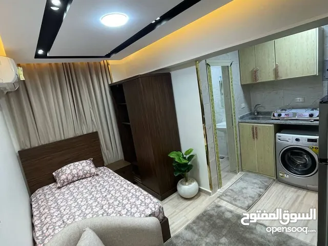 استديو للايجار حي اول مجاورة اولى فرش فندقي