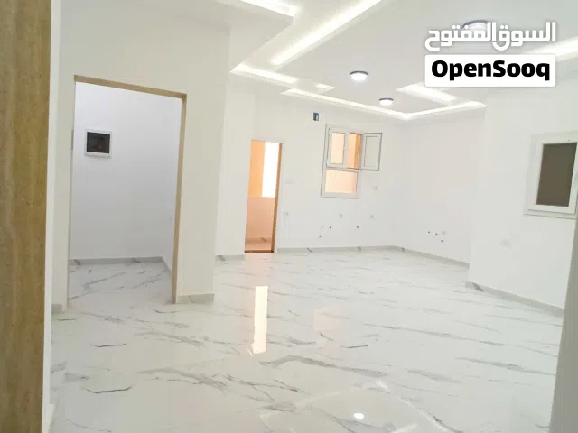 شقة للبيع فالخلاطات الدور التاني قريبة من كل الخدمات والمرافق والمؤسسات بسند ملكية شهادة عقارية