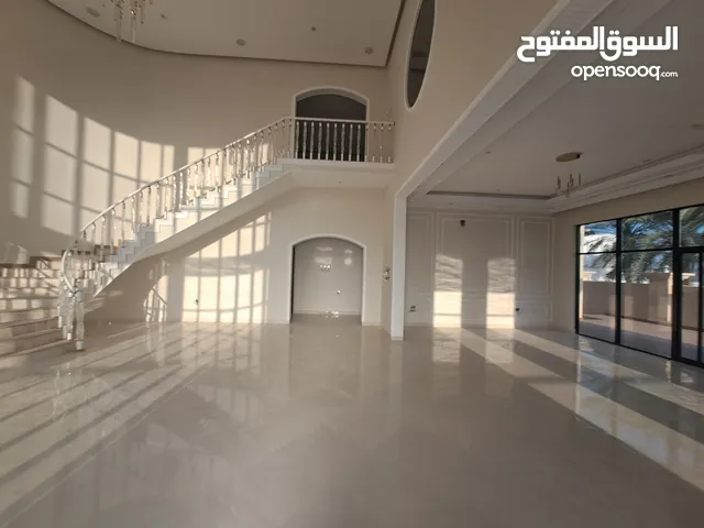560 m2 More than 6 bedrooms Townhouse for Sale in Al Batinah Shinas