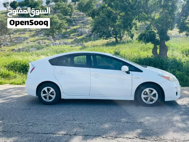 Used Toyota Prius in Amman