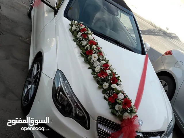 Convertible Mercedes Benz in Amman