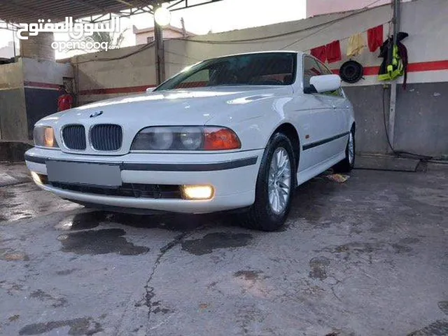 BMW series 525 موديل 2000